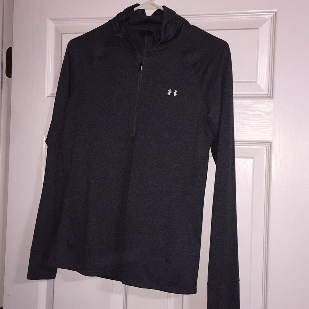 Women’s Under Armour Semi- Fitted Pullover